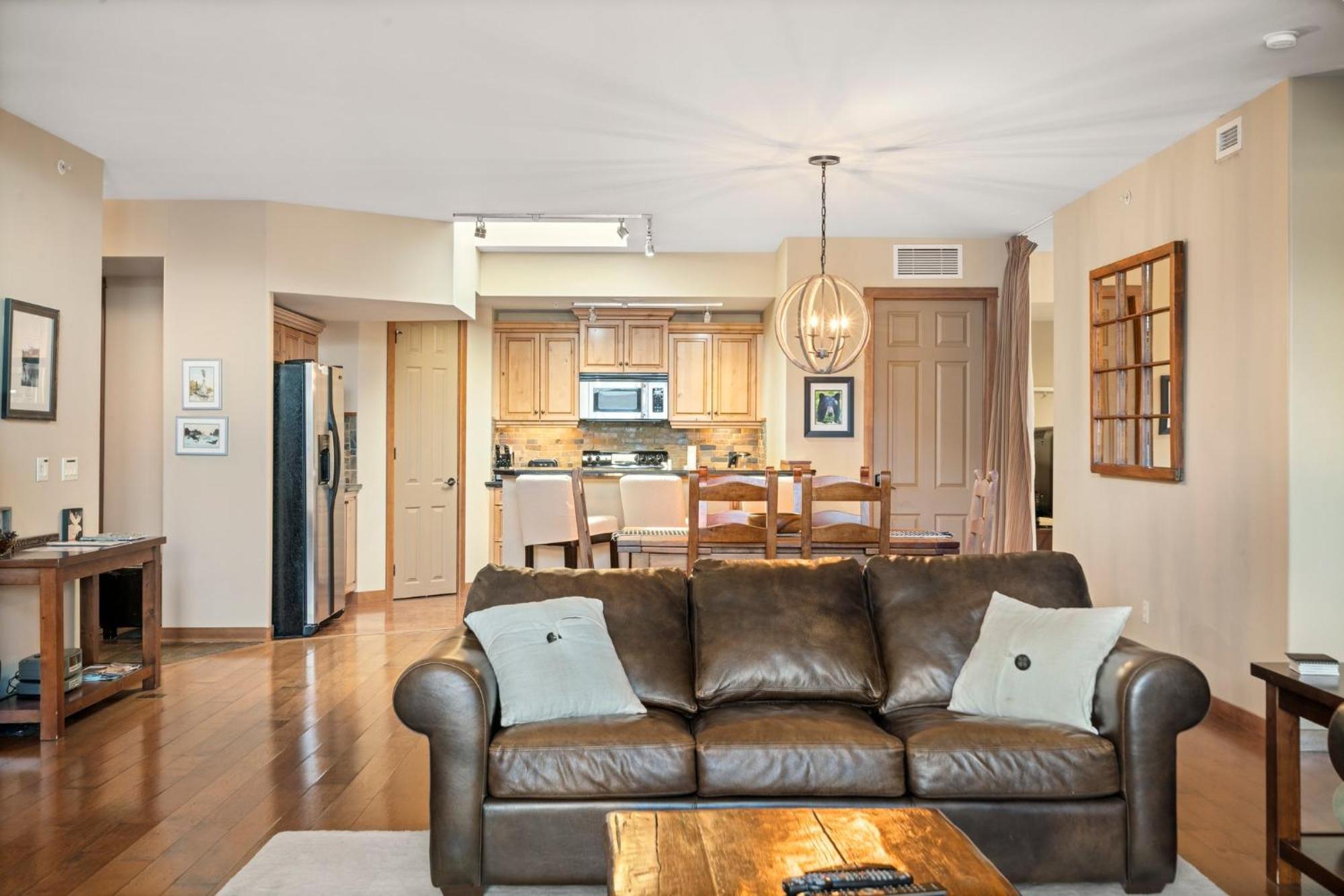 Cascade Penthouse By Canadian Rockies Vacation Rentals Canmore Exterior photo
